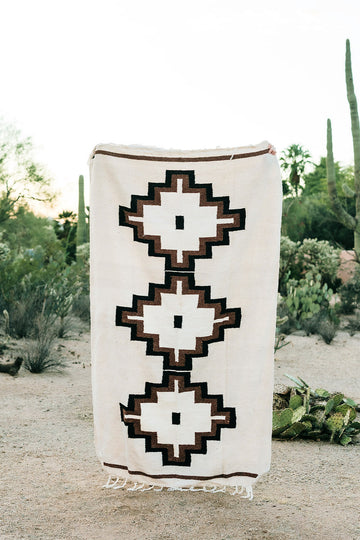 Tres Cruces (Crema)  // Handwoven Blanket